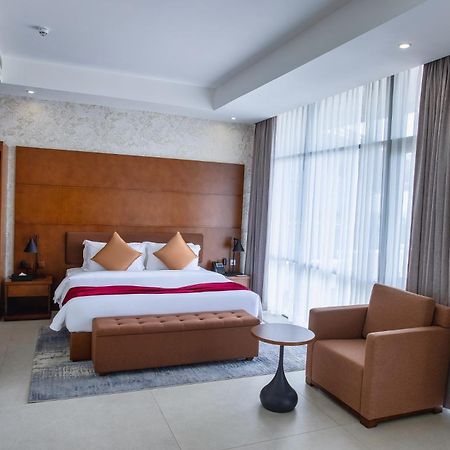 Alisa Hotel Tema Εξωτερικό φωτογραφία