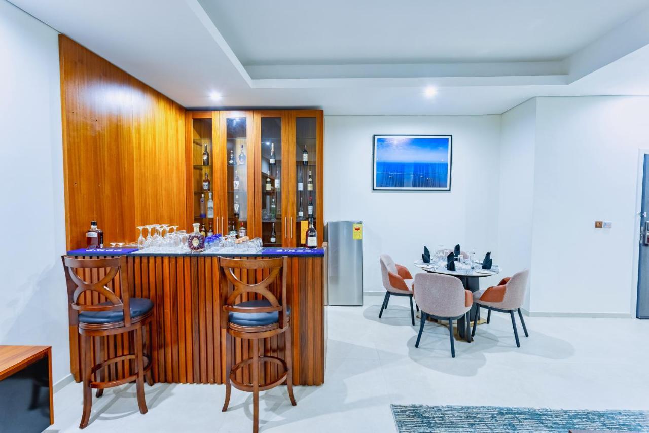 Alisa Hotel Tema Εξωτερικό φωτογραφία