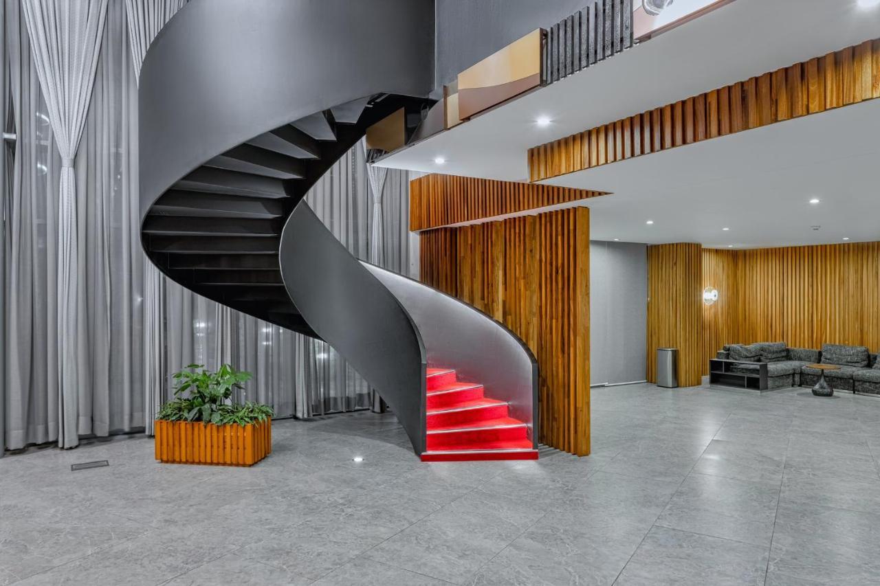 Alisa Hotel Tema Εξωτερικό φωτογραφία